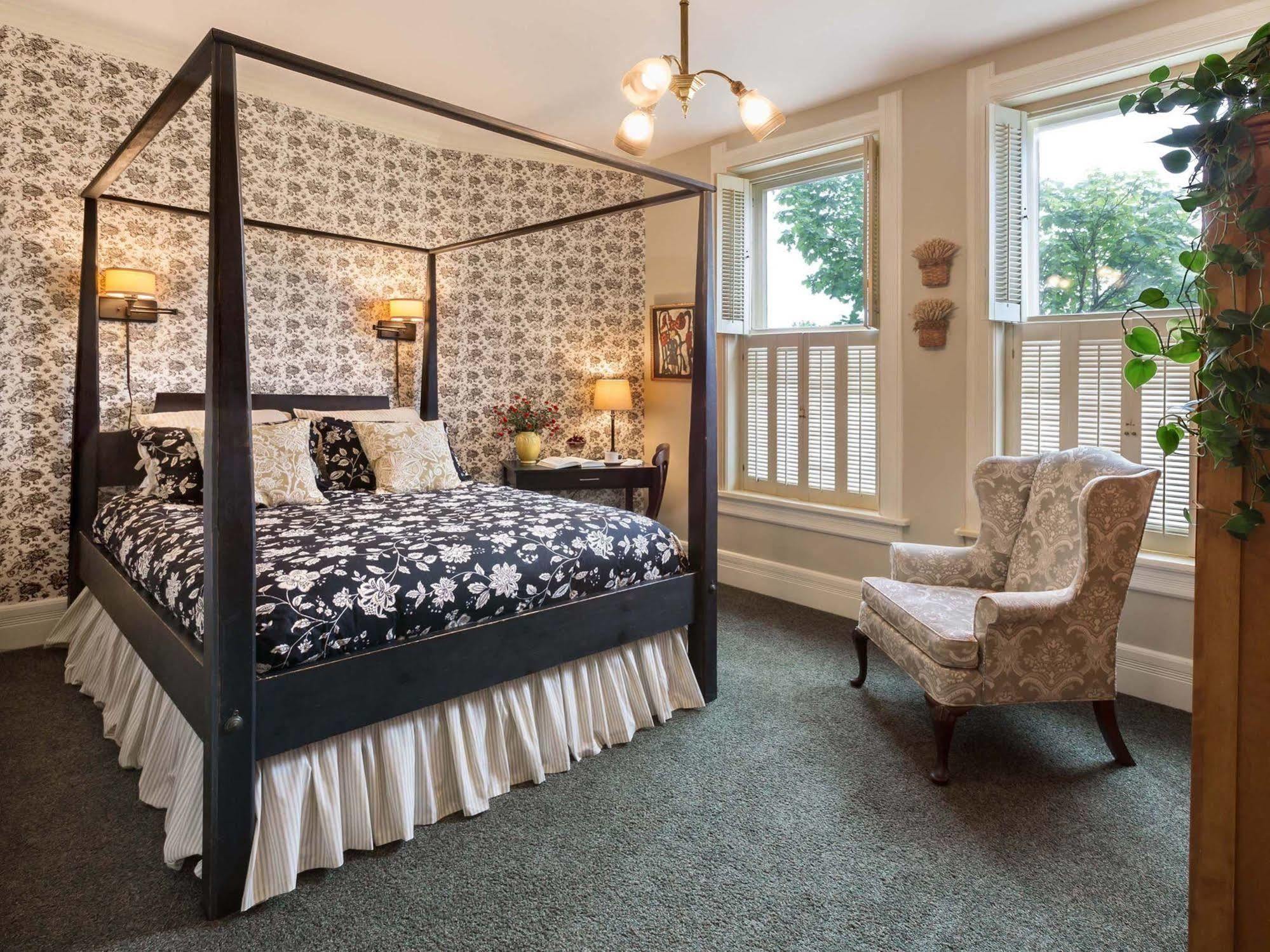 Washington House Inn Cedarburg Eksteriør bilde